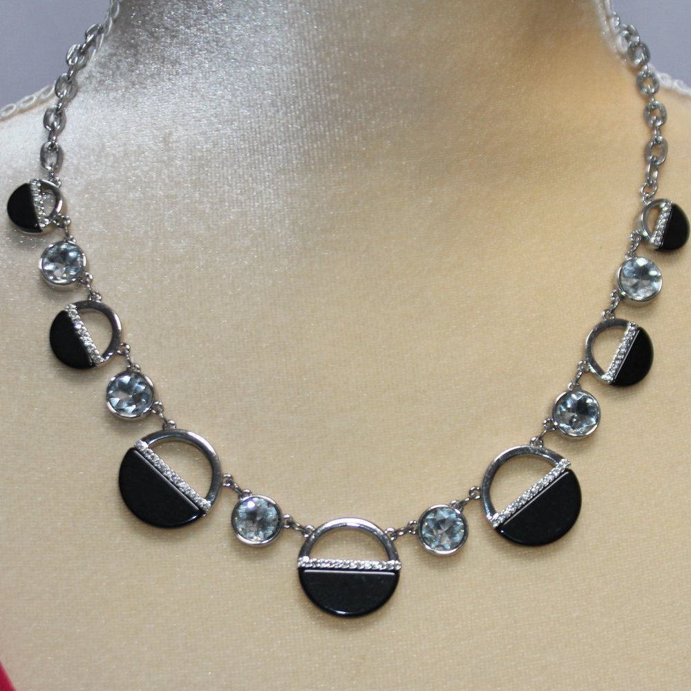 White House Black Market Black and Silver Necklace